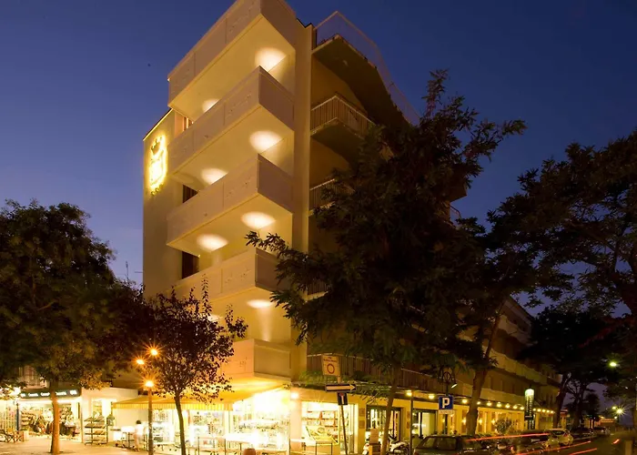 Hotel Cristina Corona Cattolica